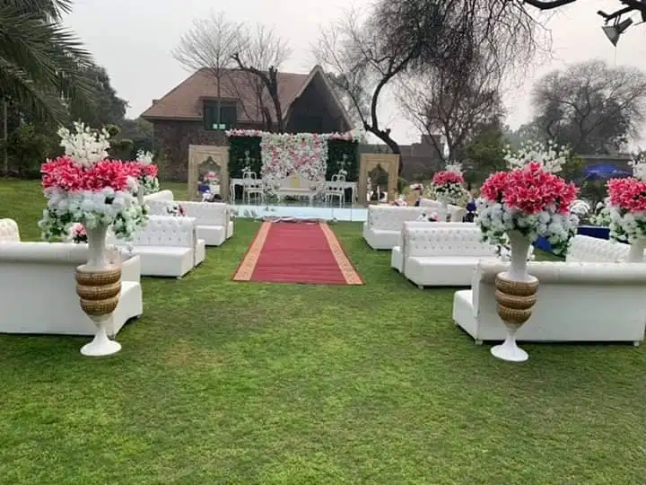 Catering on Wedding With Food,Flower Decoration,Stage,Lights,& ect...