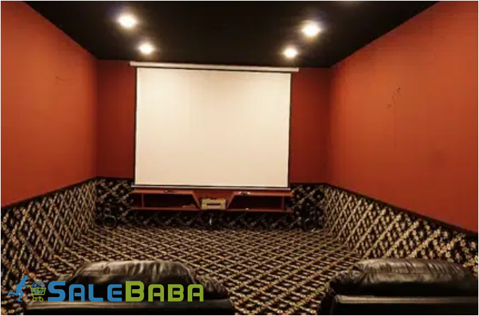 700 Square Yards House For Sale in Karachi
