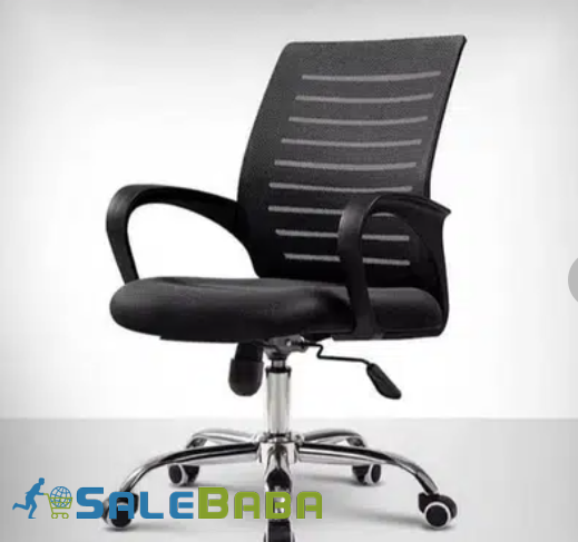 Comfortable Revolving office and study chair for Sale in Model Town, Lahore