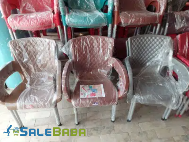PLASTIC TABLE CHAIRS SET FOR SALE IN KARACHI