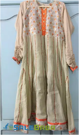 Women Party Dress Maxi for Sale in GulshanEMustafa Housing Society, Lahore
