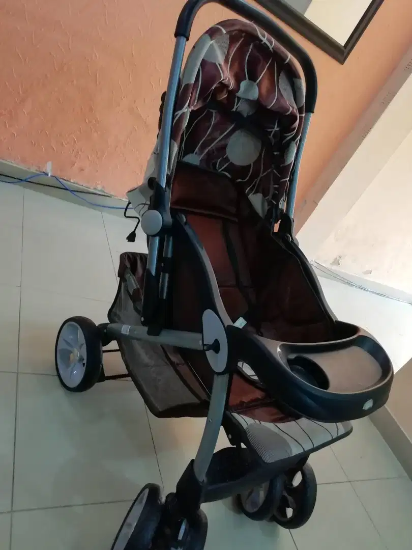 Clean and spacious baby stroller