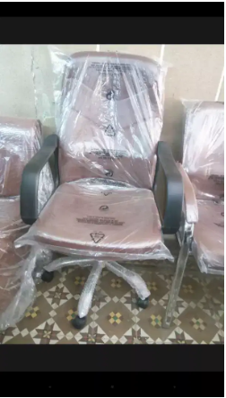 Chair IN IMPORTED ARMS Rs 7,500