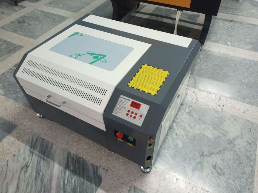 Laser Engraving and Cutting Machine, 16x16 inches 50W