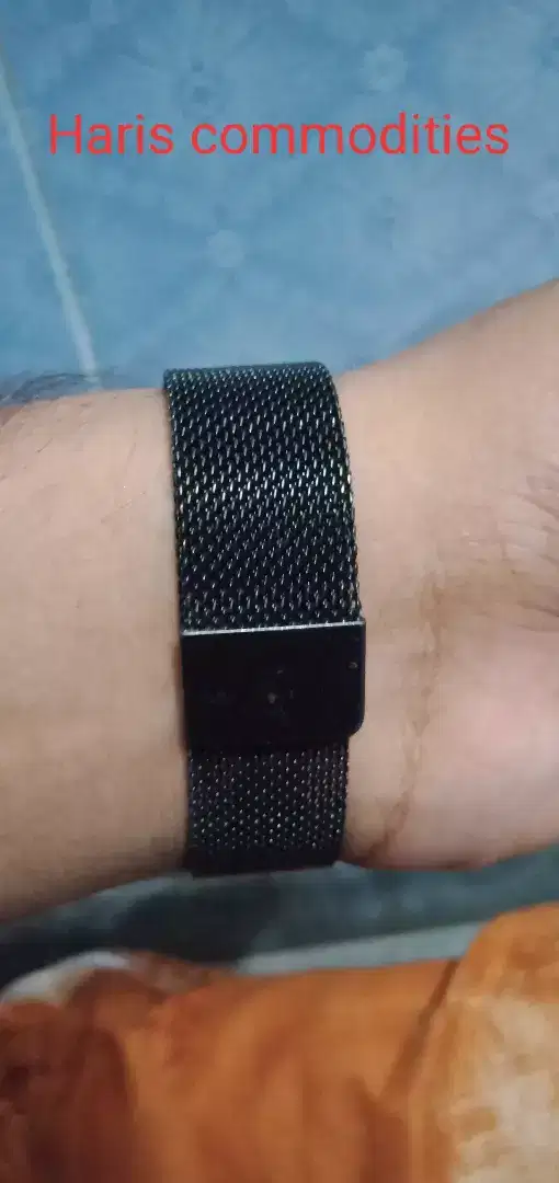 Power Quartz Watch For Sale Black Color With Magnetic Strap