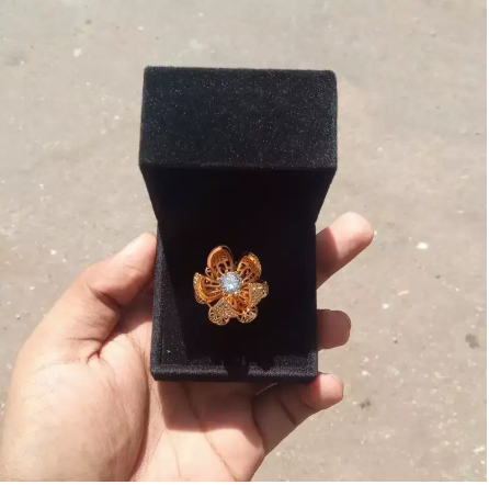 Flower Ring - Gold Plated - Free Delivery