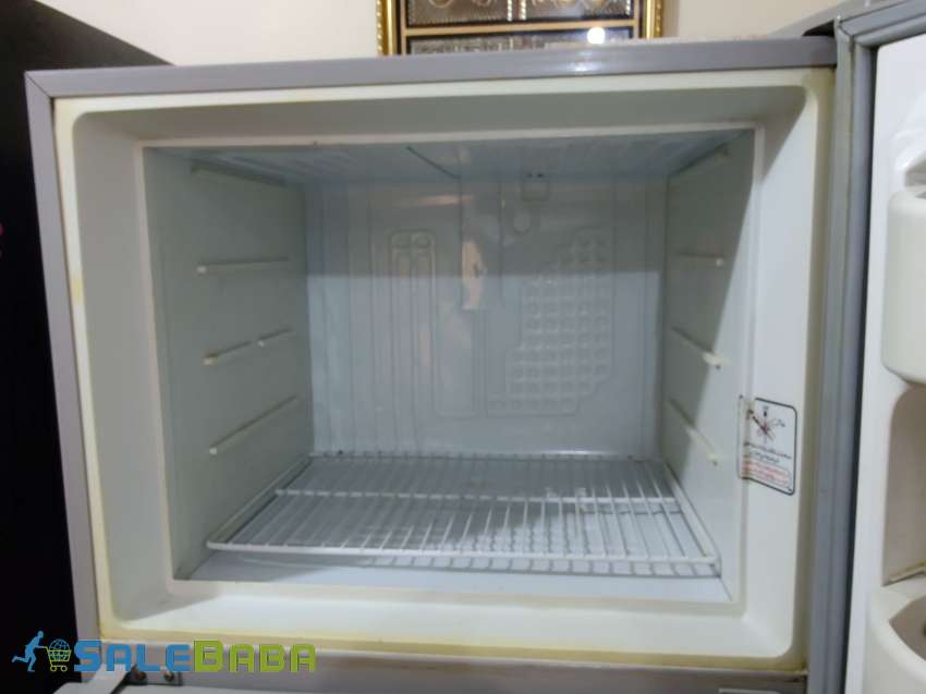 Dawlance Refrigerator 15 CFT Super Fine Working Condition Gulshan Iqbal Karachi