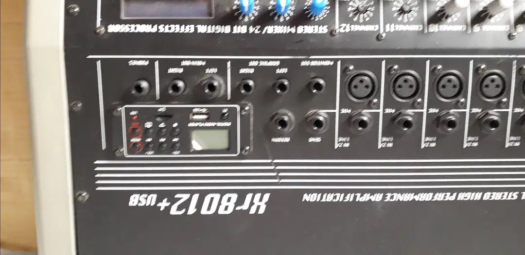 SOUND MIXER 12 CHANEL SOUND SOLUTION
