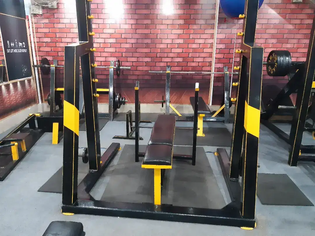 All Manual Gym For Argent Sale .( Khanewal)