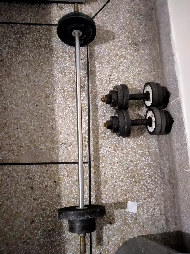 Barbell rod and dumbles for sale