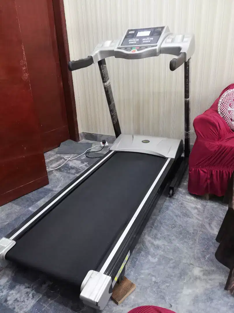 Tread mill Machine