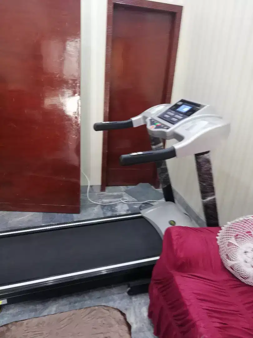 Tread mill Machine
