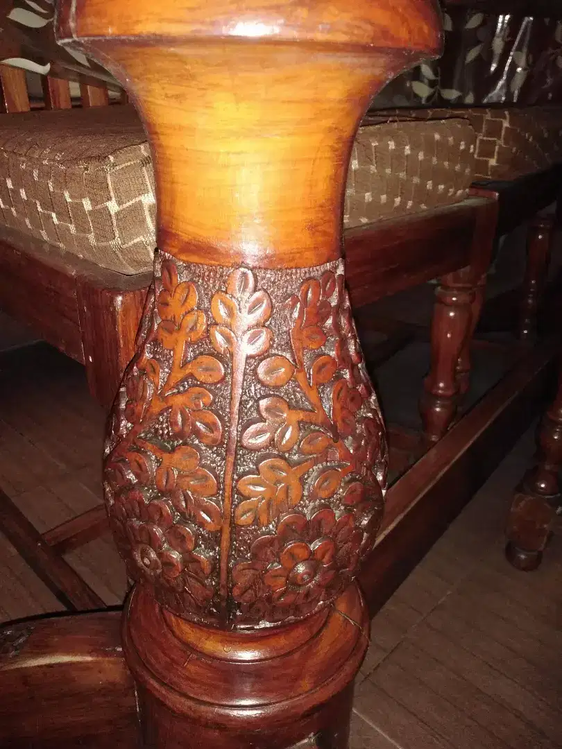 Daining Table in cheap price