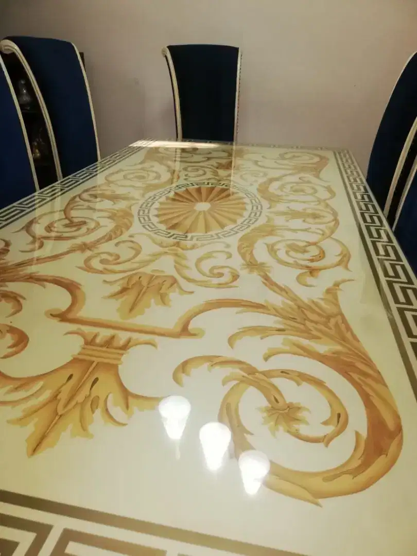 Daining table for sale