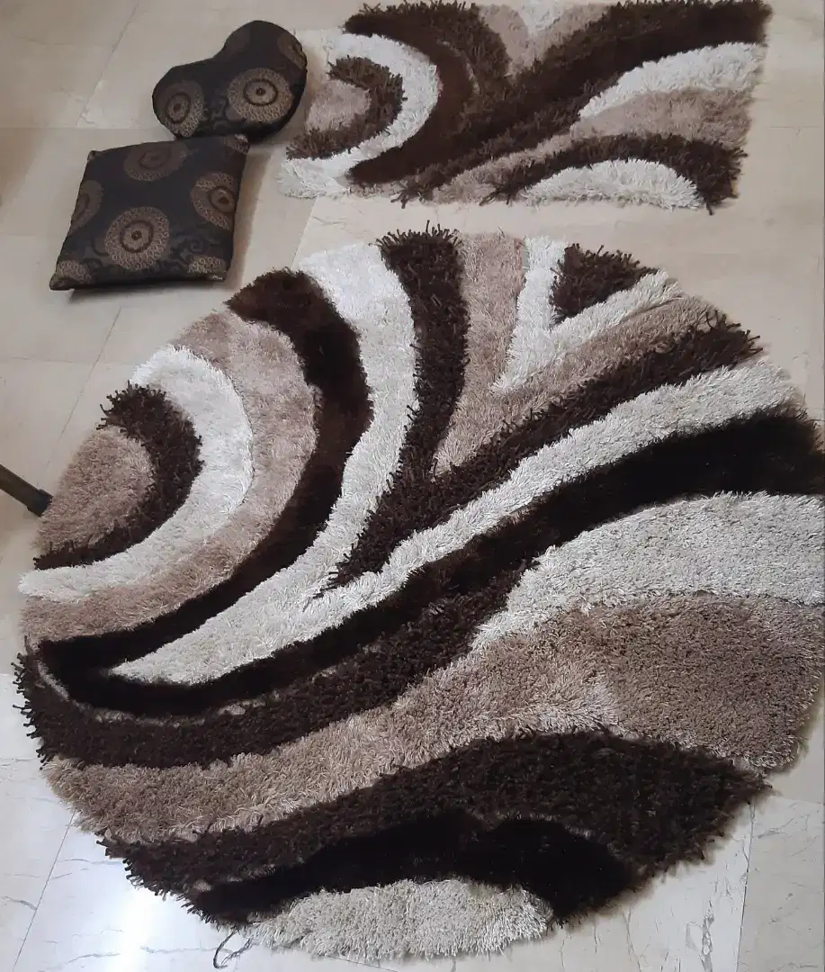 Bedroom Carpets & Cushions