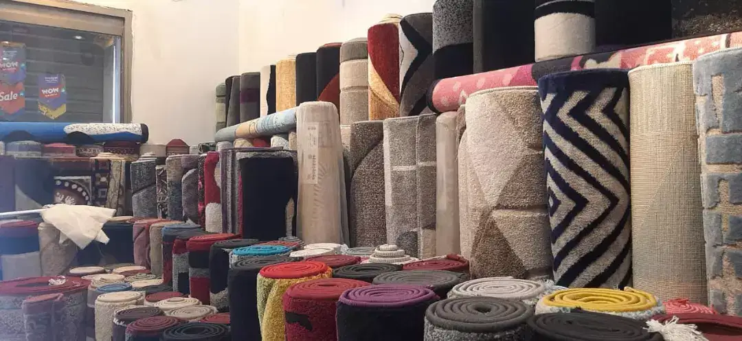Rugs ,centre piece ,centre rugs