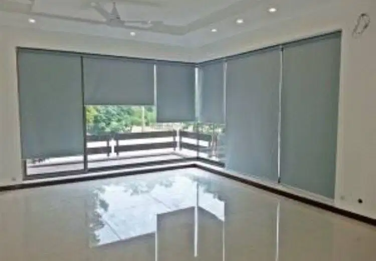 Window blinds in all colors roller zebra