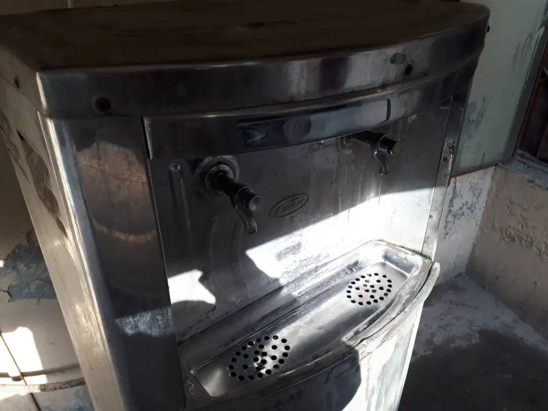 Hostel rooms for boys