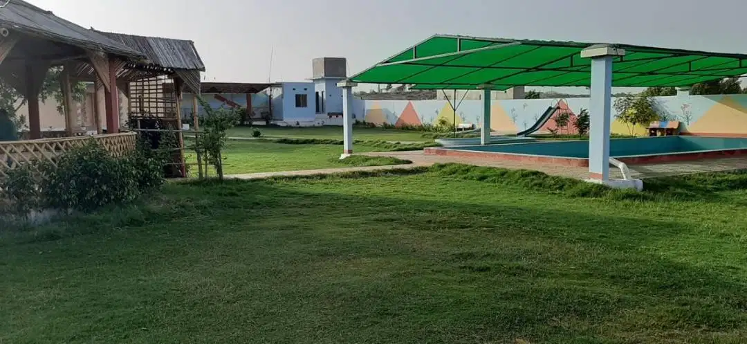 Farm house in Karachi