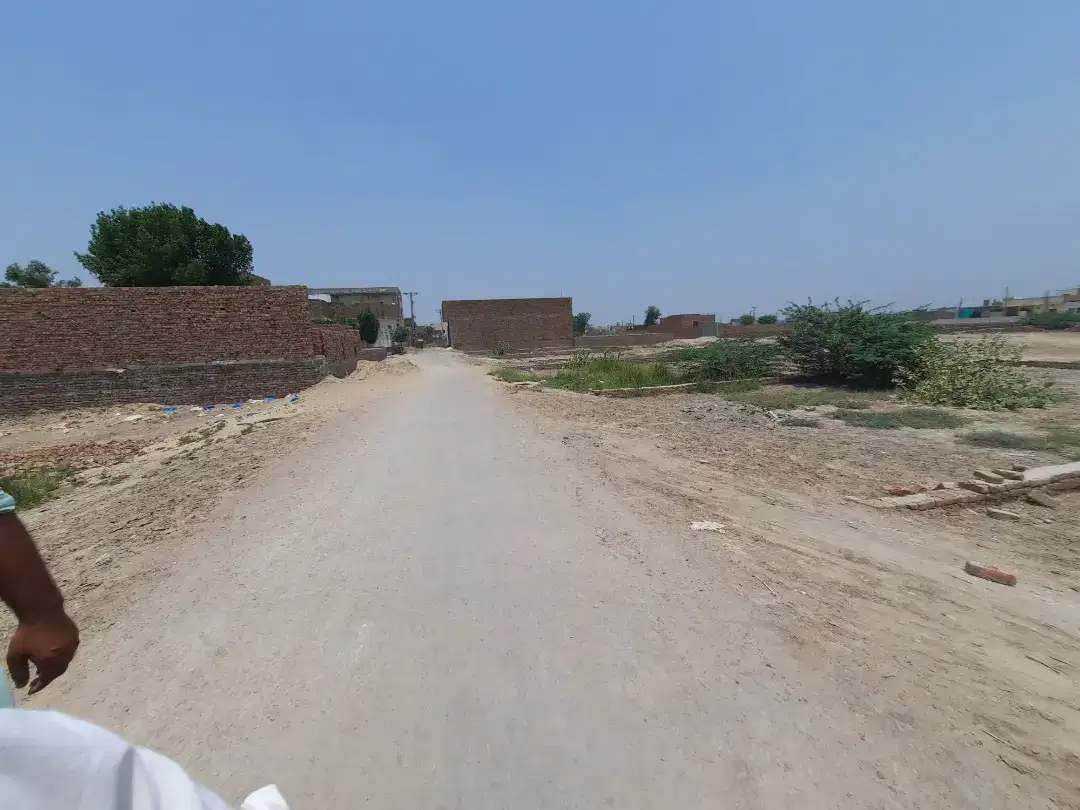 10 marla plot 225000 per marla