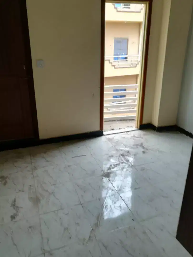 Location topclass H-13 appartment 2 bed 2 bath with possesion