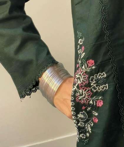 2pc women's stitched linen embroidered suit
