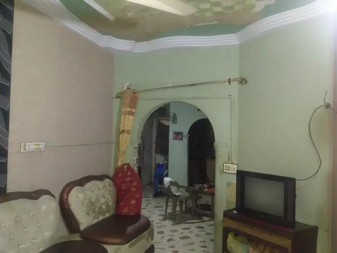 4 room with tv lounge Appartment