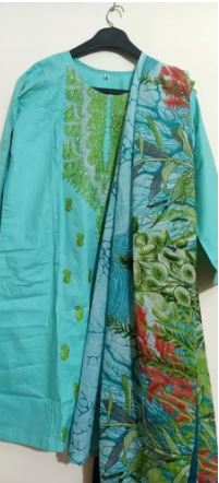 Ecnomical 3 piece Lawn Suit free delivery