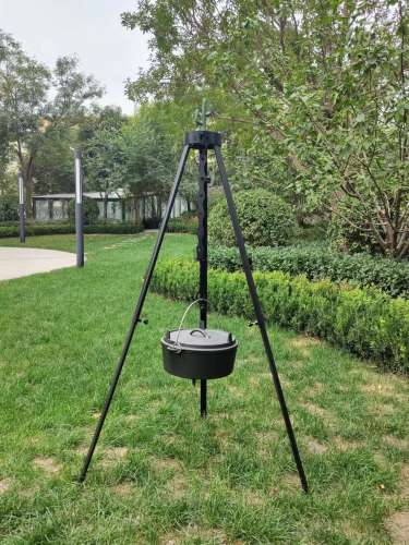 Adjustable ,good stability Tripod for outdoor cooking,outdoor BBQ cookware