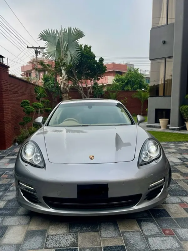 Porsche Panamera 2013