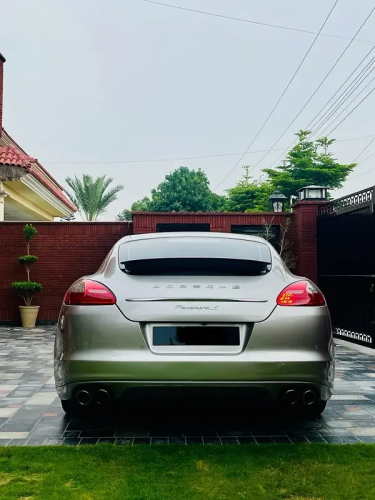 Porsche Panamera 2013