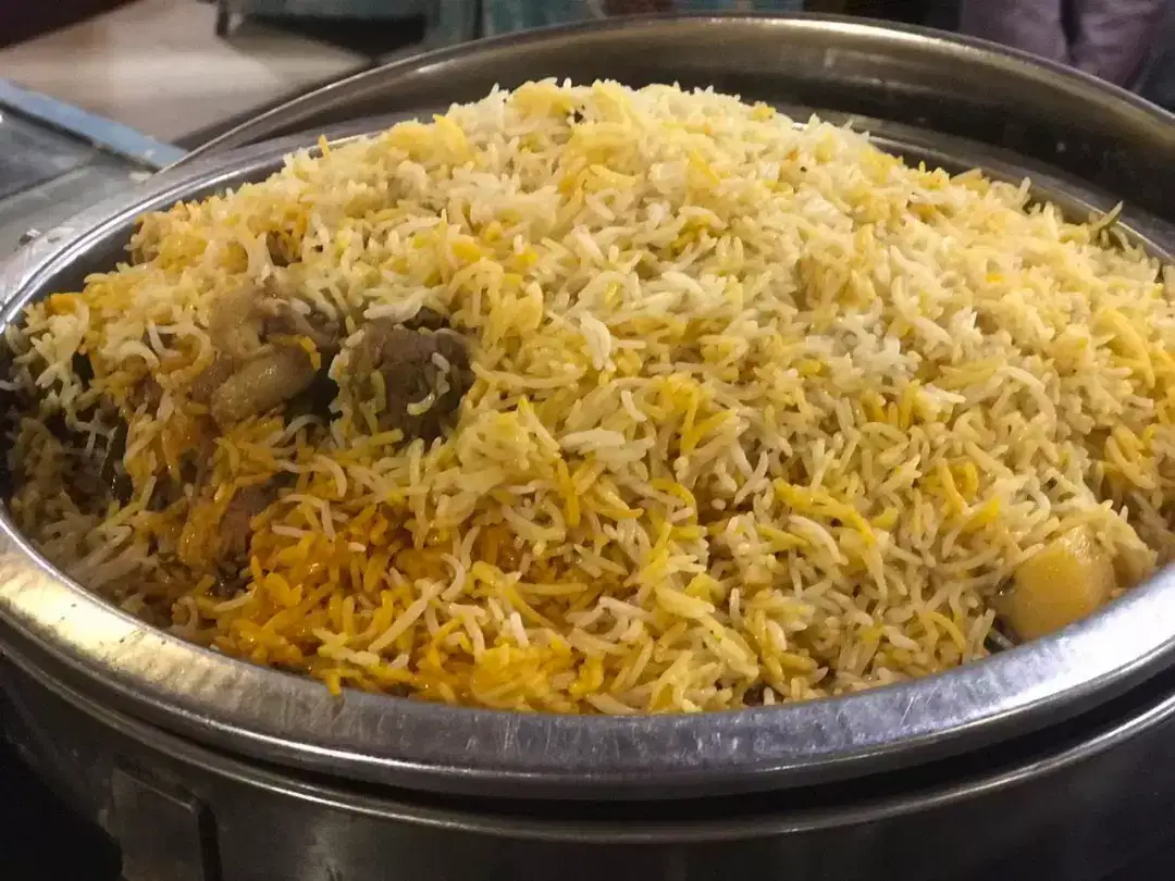 Cooked Food / Catering Services/ Live Foods/ BBQ Tika kabab /