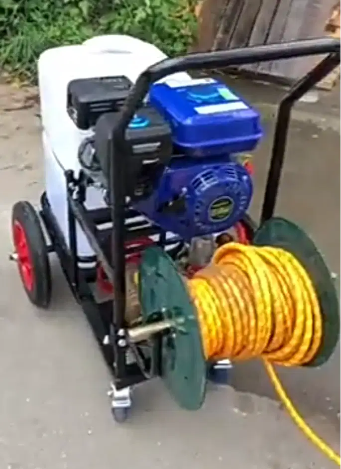 Gasoline Spray Machine Model PG0516801