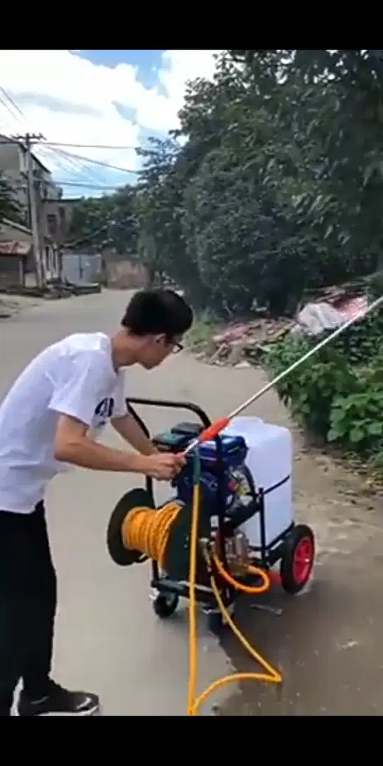 Gasoline Spray Machine Model PG0516801