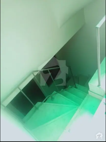 10 Marla First Floor Apartment Available For Rent