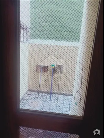 10 Marla First Floor Apartment Available For Rent