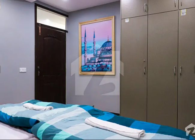 Luxury Apartment For Rent Near Dha