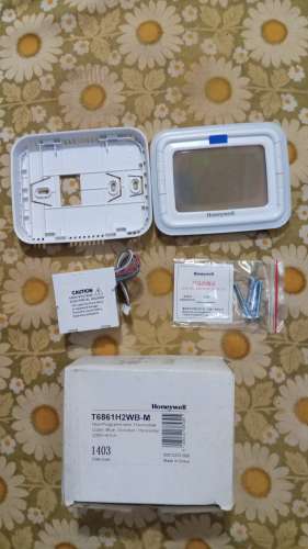 T6861 Thermostate NonProgrammable