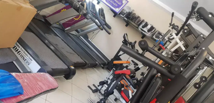 New Rubber coated plates and dumbbell commercial Available for Sale