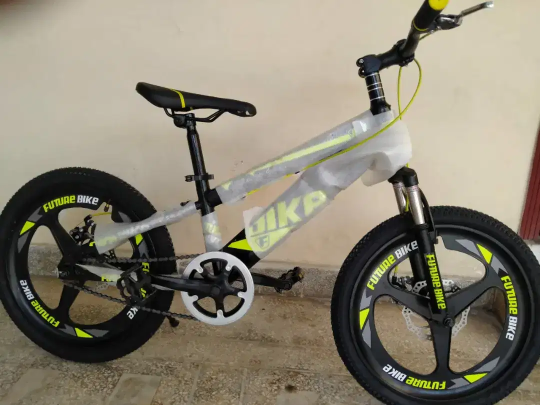 Imported new cycles in Qasim Market Rawalpindi