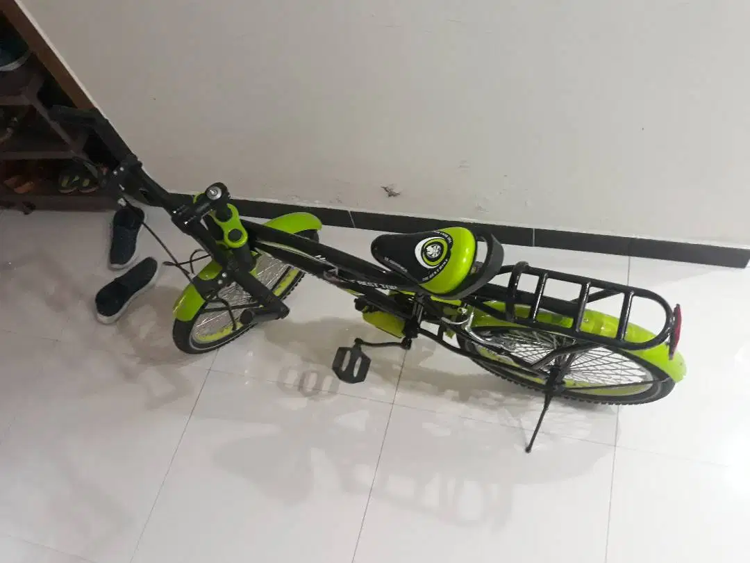 I would like to sell an attractive bicycle for kid