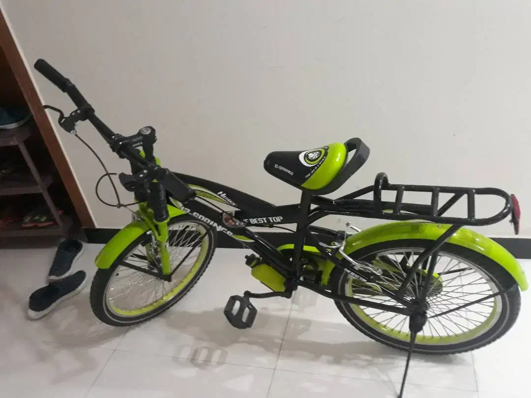 I would like to sell an attractive bicycle for kid