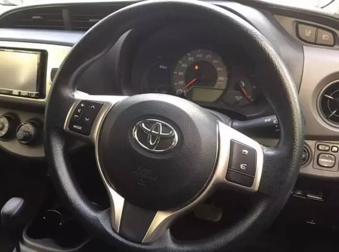 Toyota Vitz 2016 Car for sale with simple installment
