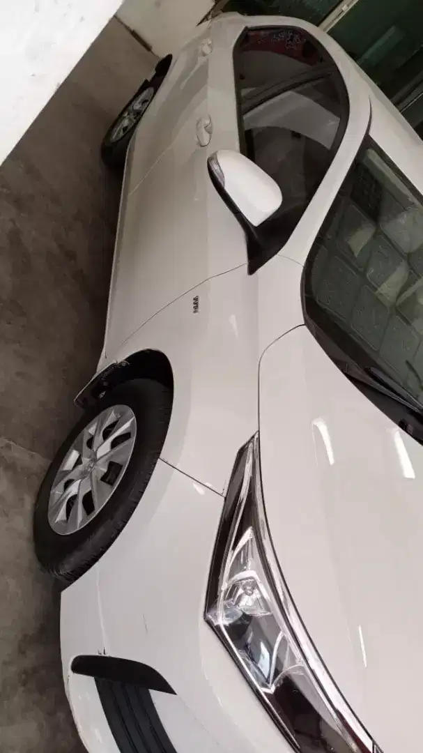 Toyota Corolla Gli White color Car for sale