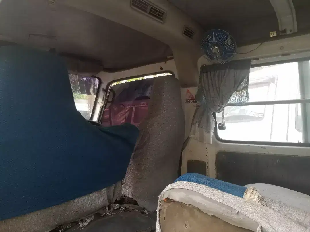 Blue and white color Mazda e2200 1993 BUS for sale