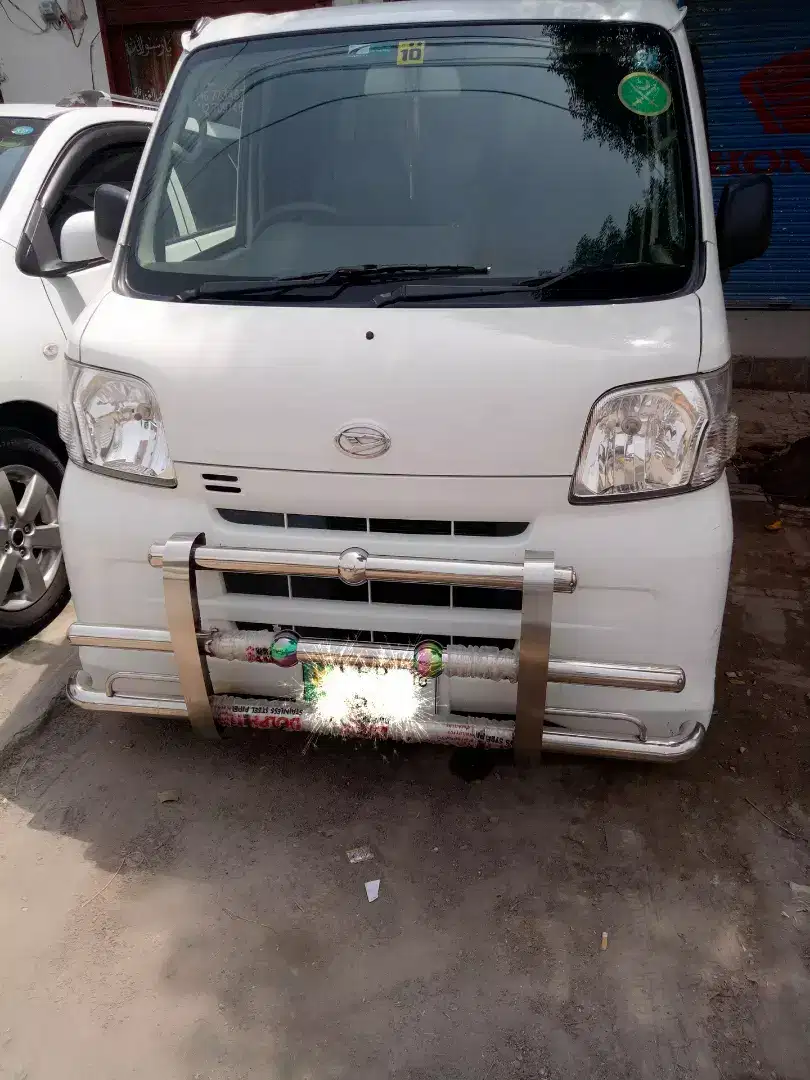 New condition gari.faimly car total genian garnti ky saat.
