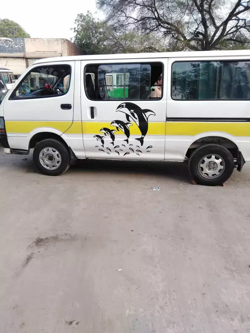 Toyota hiace van for sale in v, good condition