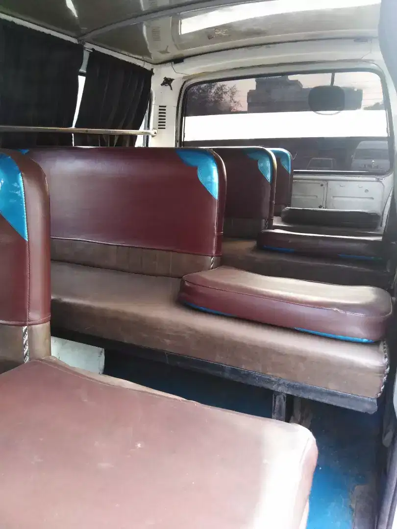 Toyota hiace van for sale in v, good condition