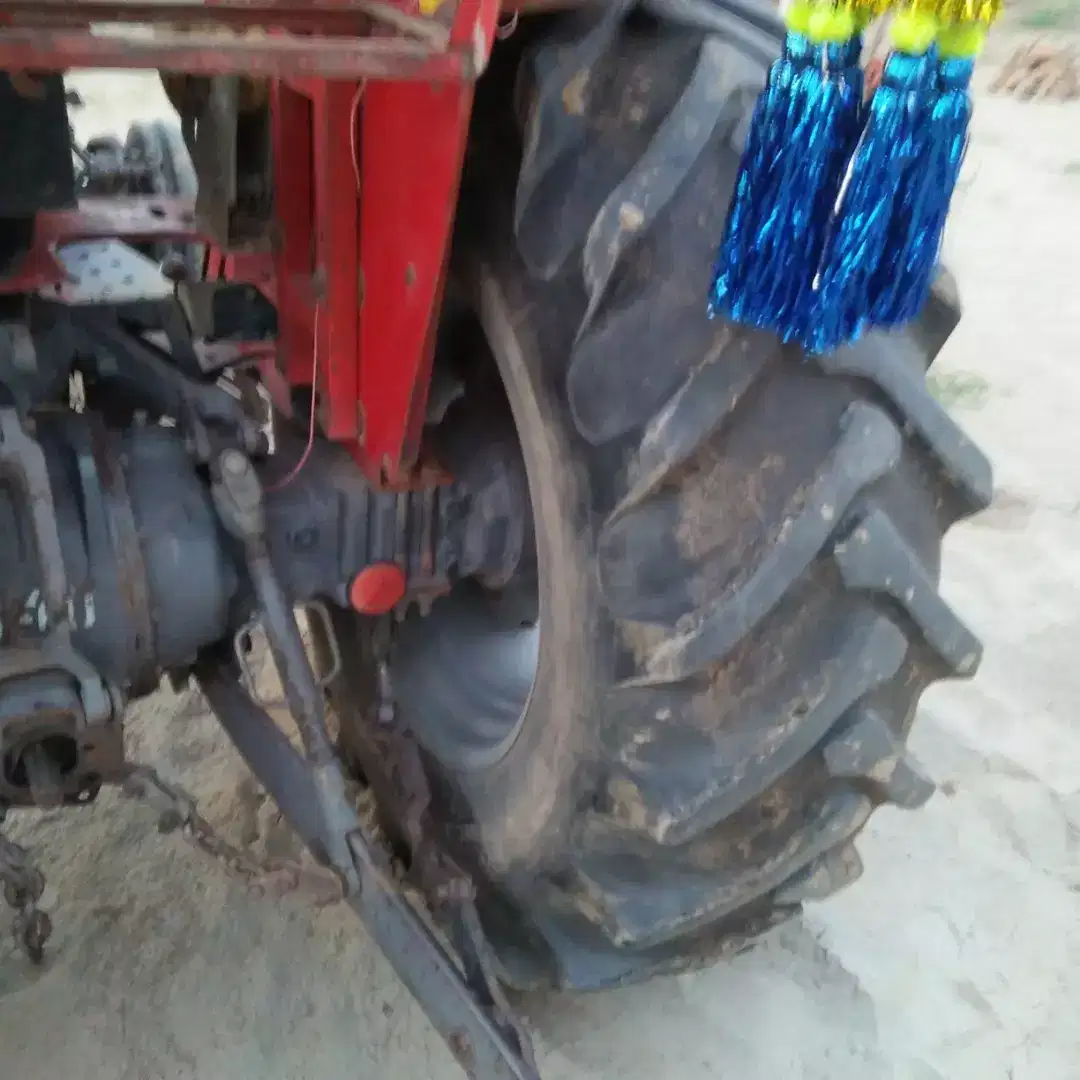Tractor 385 fore sale modal 2013