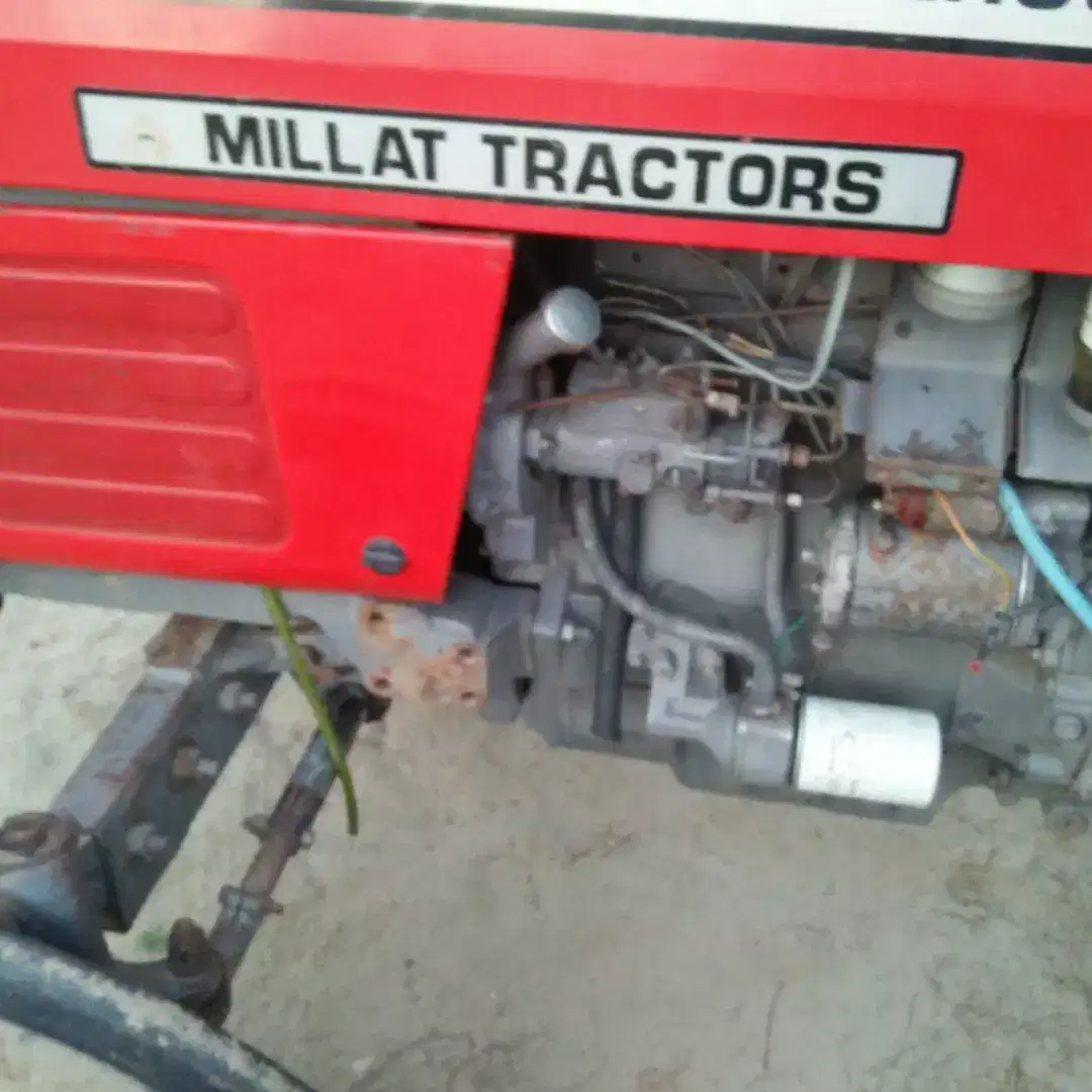 Tractor 385 fore sale modal 2013